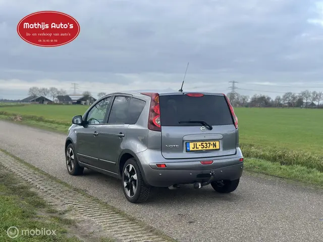 Nissan Note 1.6 Life + Automaat Navi Trekhaak! 2012 Benzine 8