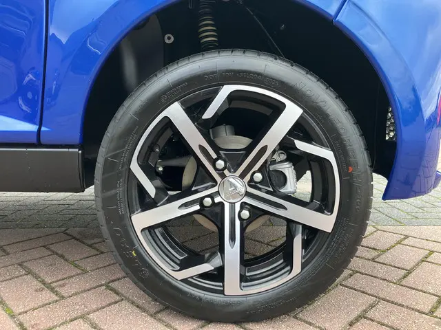 Aixam Crossover Premium 2025 Diesel 14