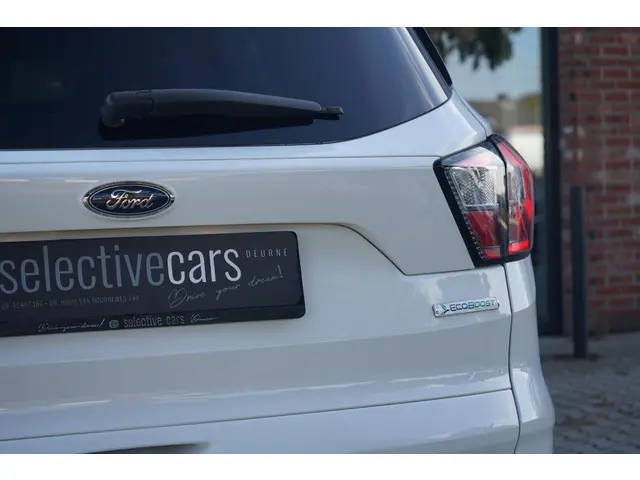 Ford Kuga 1.5 EcoBoost ST Line 2018 Benzine 23