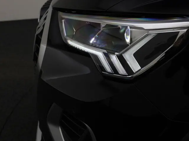 Audi Q3 35 TFSI/150PK Advanced edition 2025 Benzine 14