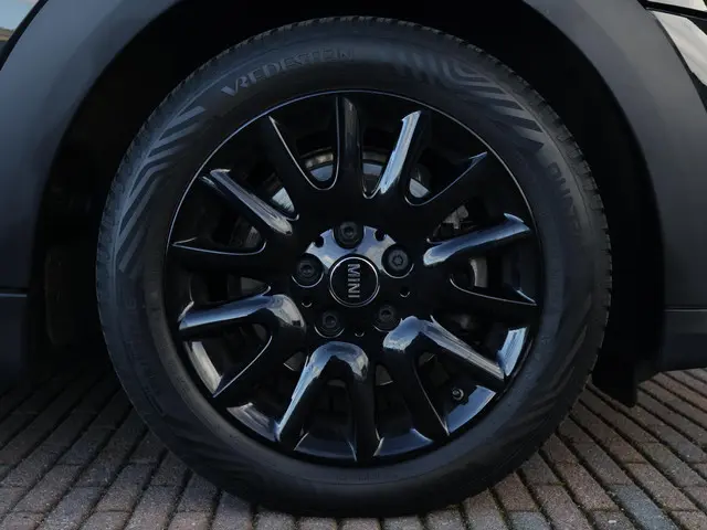 MINI Cooper Mini 1.5 Camden Edition 2023 Benzine 6