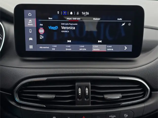 Fiat Tipo 1.5 Hybrid City 2023 Hybride Benzine 34