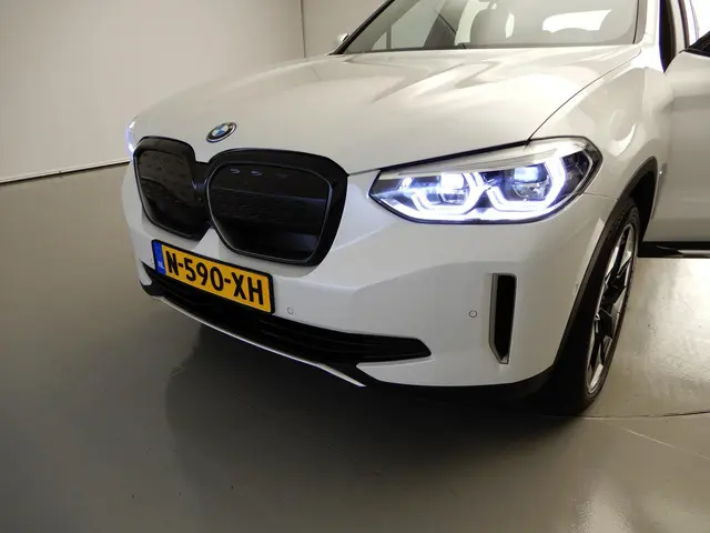 BMW iX3 High Executive 80 kWh 2021 Elektrisch 27