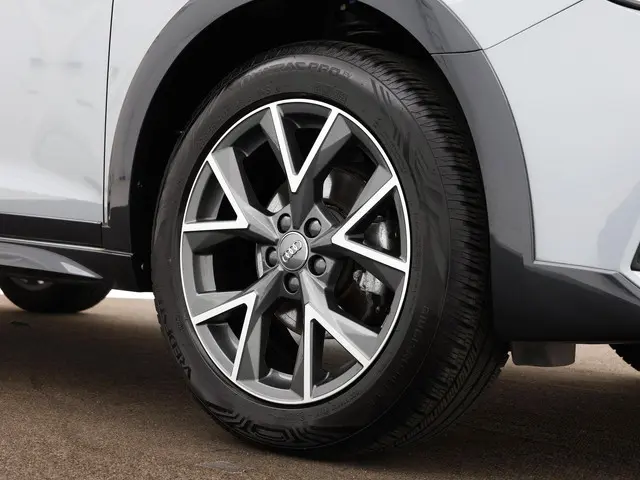 Audi A1 citycarver 25 TFSI 95pk Epic 2020 Benzine 21