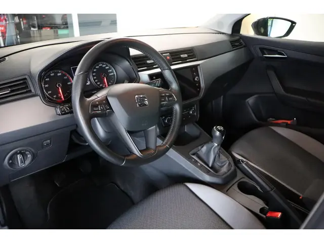 SEAT Ibiza 1.0 TSI Style Business Intense 2021 Benzine 14
