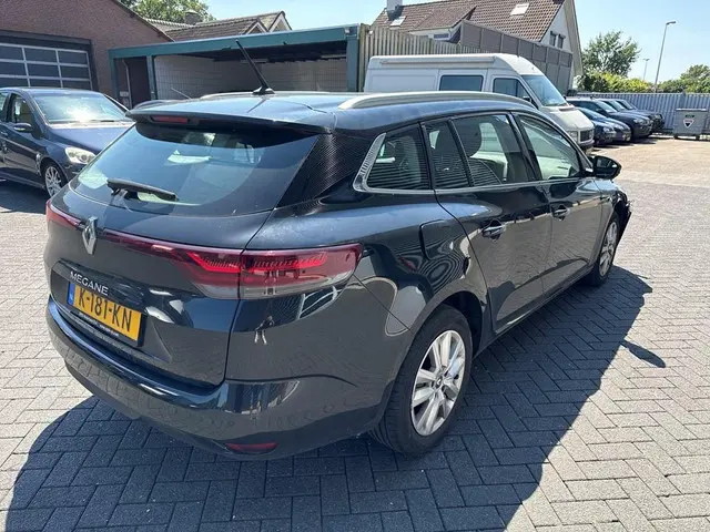 Renault Mégane Estate 1.3 TCe Business Zen 2021 Benzine 5