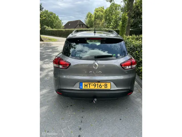 Renault Clio Estate 0.9 TCe Expression 2016 Benzine 5