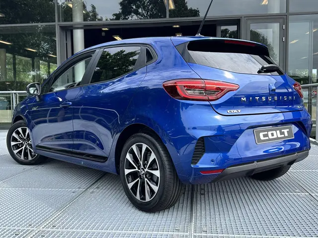 Mitsubishi Colt 1.6 HEV Intense 2026 Hybride Benzine 6