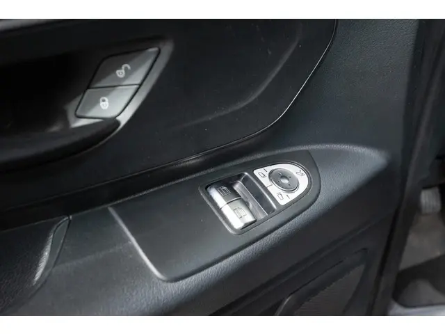 Mercedes-Benz Vito 116 CDI Lang DC Comfort 2020 Diesel 20
