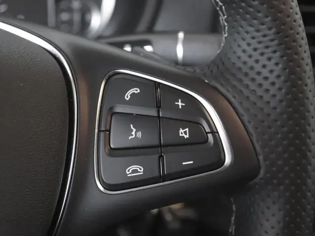 Mercedes-Benz Vito 114 CDI Lang 2023 Diesel 25