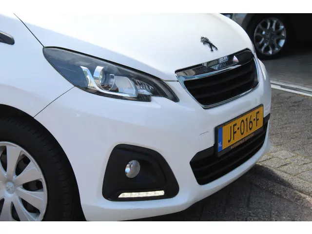 Peugeot 108 1.0 e-VTi Active PACK PREMIUM 2016 Benzine 23