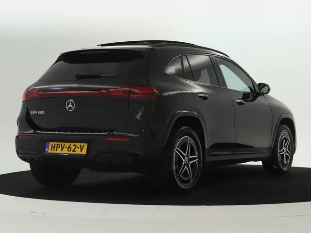 Mercedes-Benz EQA 250 AMG Line 67 kWh 2024 Elektrisch 2
