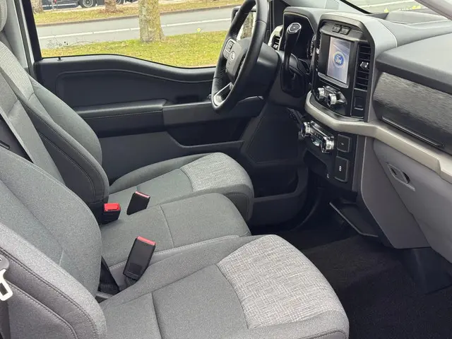 Ford F-150 USA 5.0L V8 6 Zits BPM-VRIJ 2024 Benzine 17