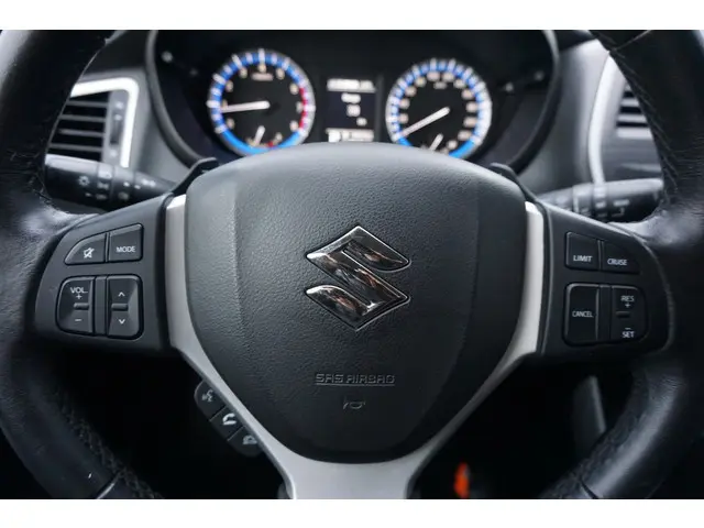 Suzuki S-Cross SX4 1.6 Exclusive AllGrip 2014 Benzine 16