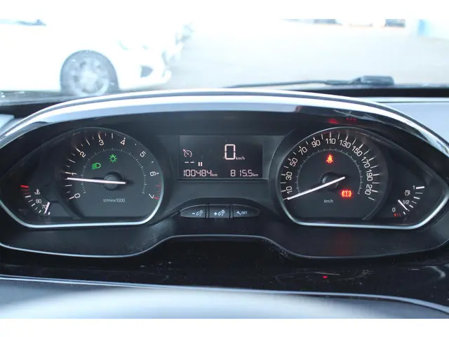 Peugeot 208 1.2 PureTech Blue Lion 2018 Benzine 18