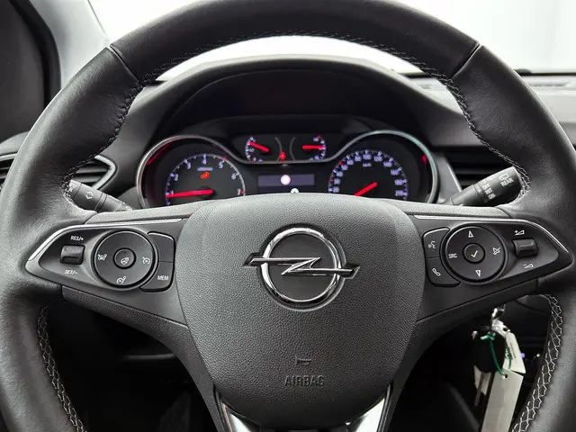 Opel Crossland 1.2 Turbo Elegance 2024 Benzine 30