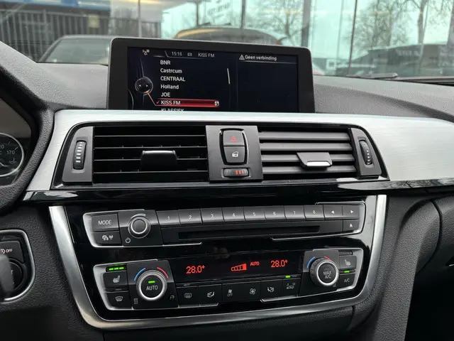 BMW 4 Serie Coupé 420i High Executive 2015 Benzine 7