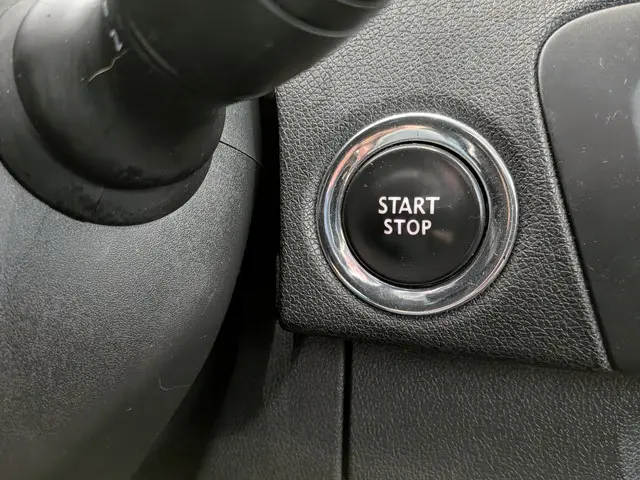 Renault Grand Scénic 1.2 TCe Bose 2013 Benzine 14