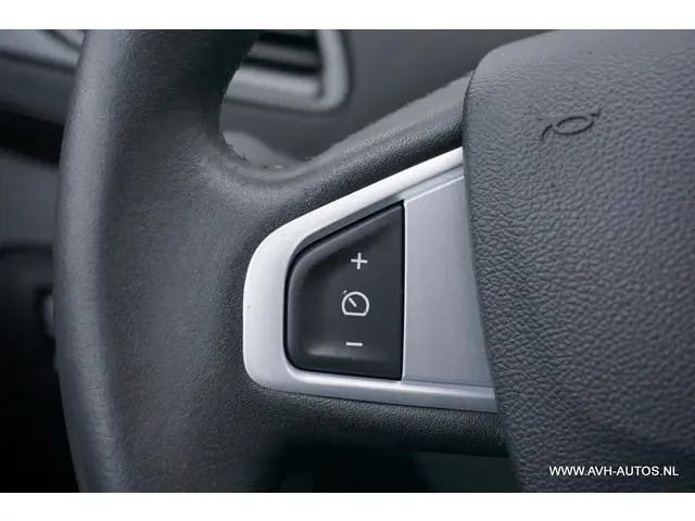Renault Scénic 1.2 TCe Expression 2012 Benzine 17