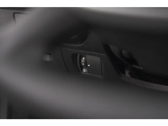 Dacia Jogger TCe 110 Extreme 2025 Benzine 42