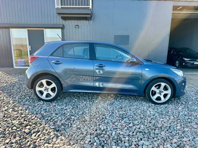 Kia Rio 1.0 TGDI ComfortPlusLine Navigator 2017 Benzine 11