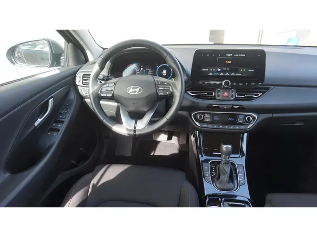Hyundai i30 1.0 T-GDi Comfort Automaat 2024 Benzine 7