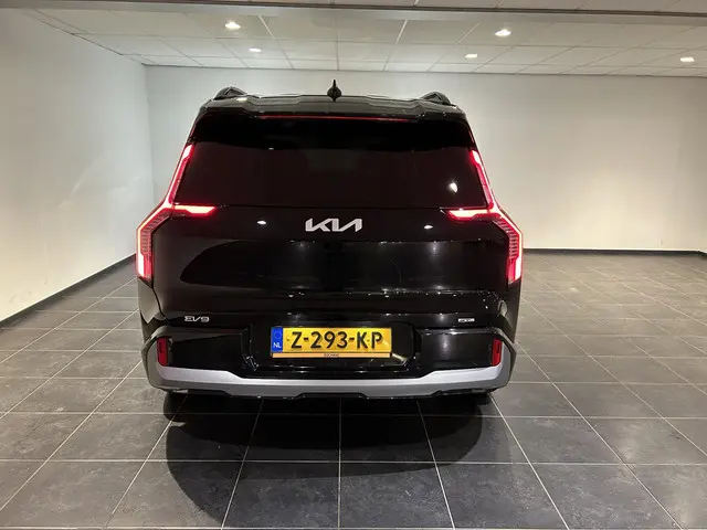 Kia EV9 GT-Line AWD 6p. 99.8 kWh 2024 Elektrisch 19