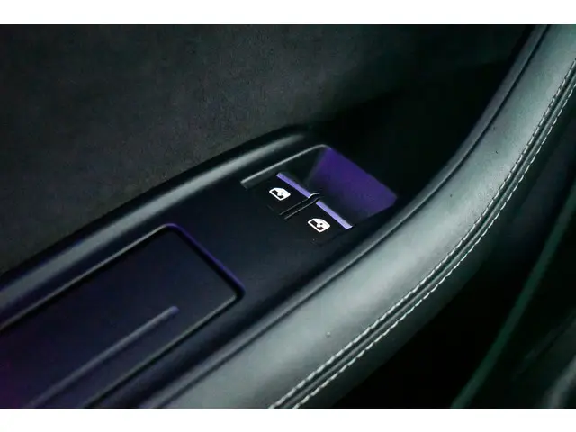 Audi RSQ8 4.0 TFSI quattro 810pk 2022 Benzine 75