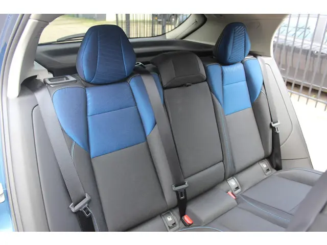 Lynk & Co 01 1.5 Schuifdak enz,enz, 2021 Hybride Benzine 21