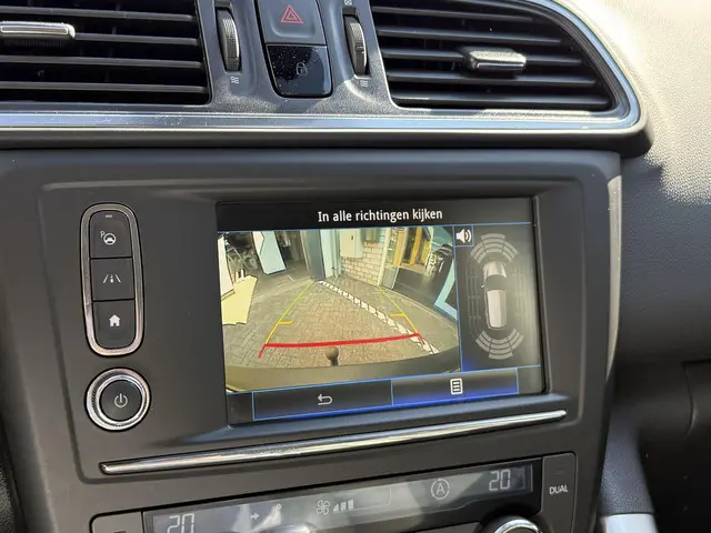 Renault Kadjar 1.2 TCe Bose 2018 Benzine 12