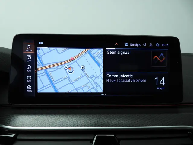 BMW 5 Serie Sedan 540i 2021 Benzine 26
