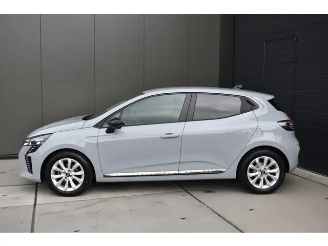 Renault Clio TCe 90 GPF evolution 2024 Benzine 5