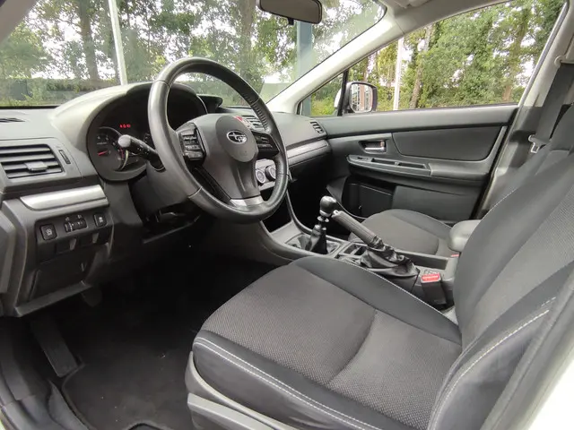 Subaru XV 2.0i Luxury AWD 2013 Benzine 22