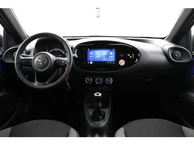 Toyota Aygo X 1.0 VVT-i MT Play 2024 Benzine 4