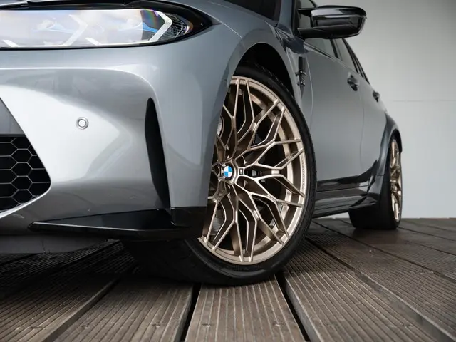 BMW M3 Touring xDrive Competition 2024 Benzine 14