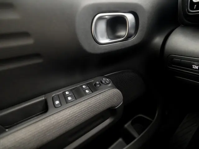 Citroën C3 Aircross 1.2 PureTech Max 2023 Benzine 22