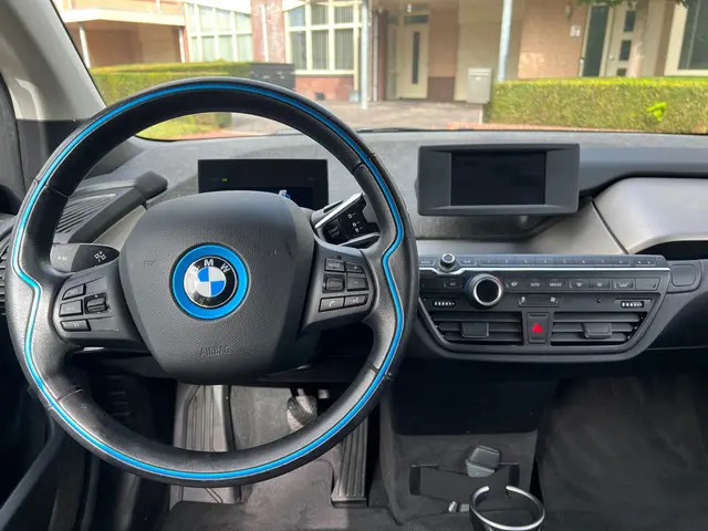BMW i3 Basis 120Ah 42 kWh 2019 Elektrisch 10