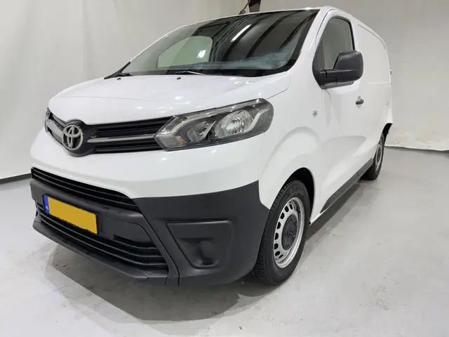Toyota ProAce Compact 1.5 D-4D Cool Comfort 2021 Diesel 14