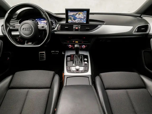 Audi A6 Limousine 2.0 TDI S-Line Sport 2017 Diesel 6