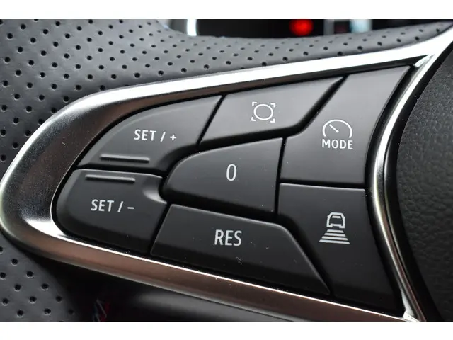 Renault Captur esprit Alpine 2025 Benzine 24