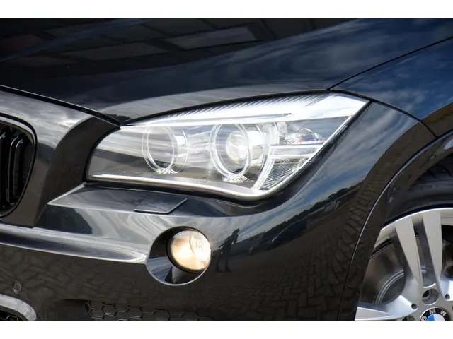 BMW X1 XDrive20i M Sport High Executive 2015 Benzine 17