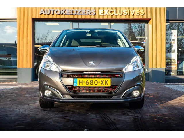Peugeot 208 1.2 PureTech GT-Line 2018 Benzine 2