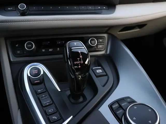 BMW i8 1.5 First Edition 2014 Hybride Benzine 22