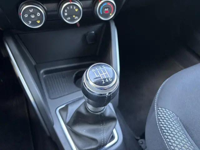 Dacia Duster 1.3 TCe Prestige 2019 Benzine 28