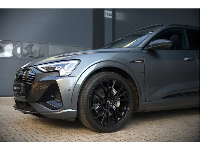 Audi e-tron 50 quattro S edition 71 kWh 2020 Elektrisch 12