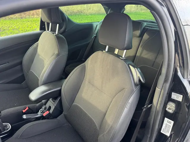 Citroën DS3 1.2 VTi So Chic / AIRCO / NAP 2012 Benzine 16
