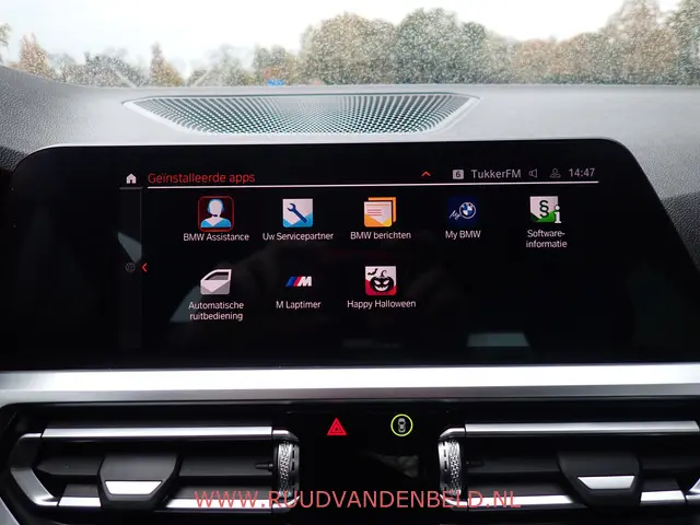 BMW 3 Serie 318i 2021 Benzine 17