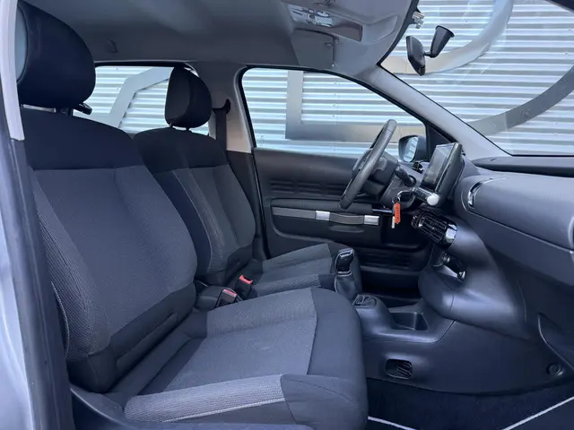 Citroën C4 Cactus 1.2 PureTech 2015 Benzine 9