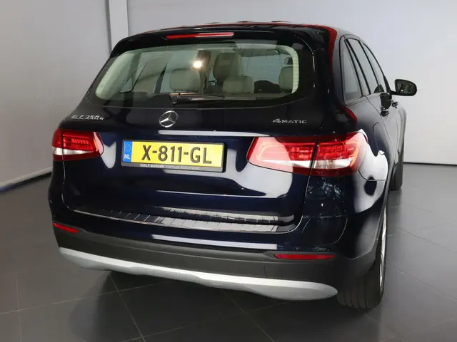 Mercedes-Benz GLC 350e 4MATIC 2018 Hybride Benzine 36
