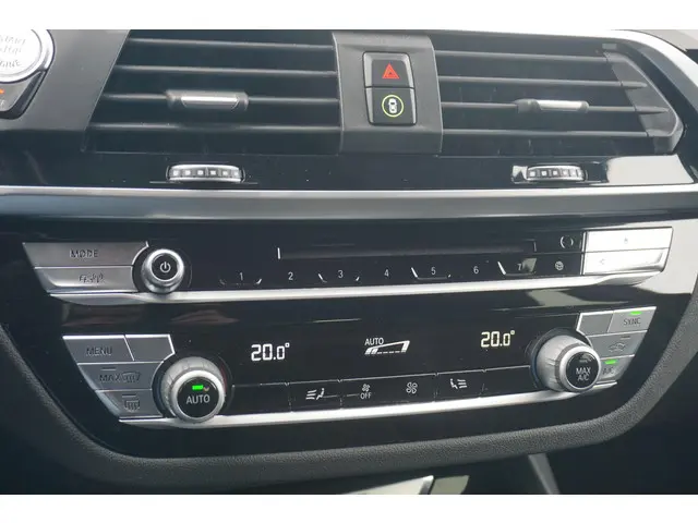 BMW X3 sDrive18d 2019 Diesel 13